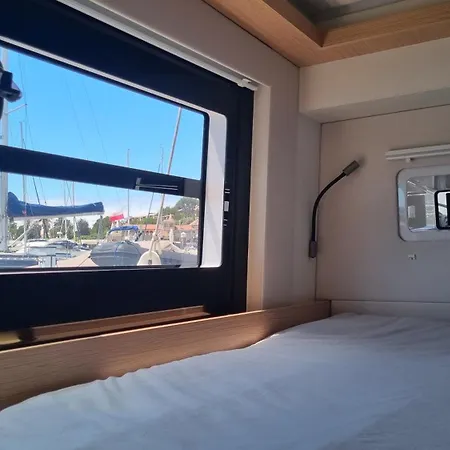 Elegant Yacht Κασκαΐς